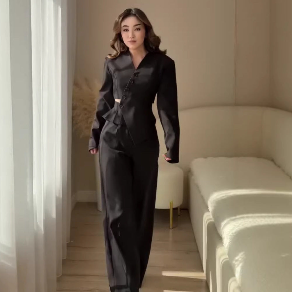 2026 İlkbahar Saten Blazer Ceket ve Pantolon Takımı
