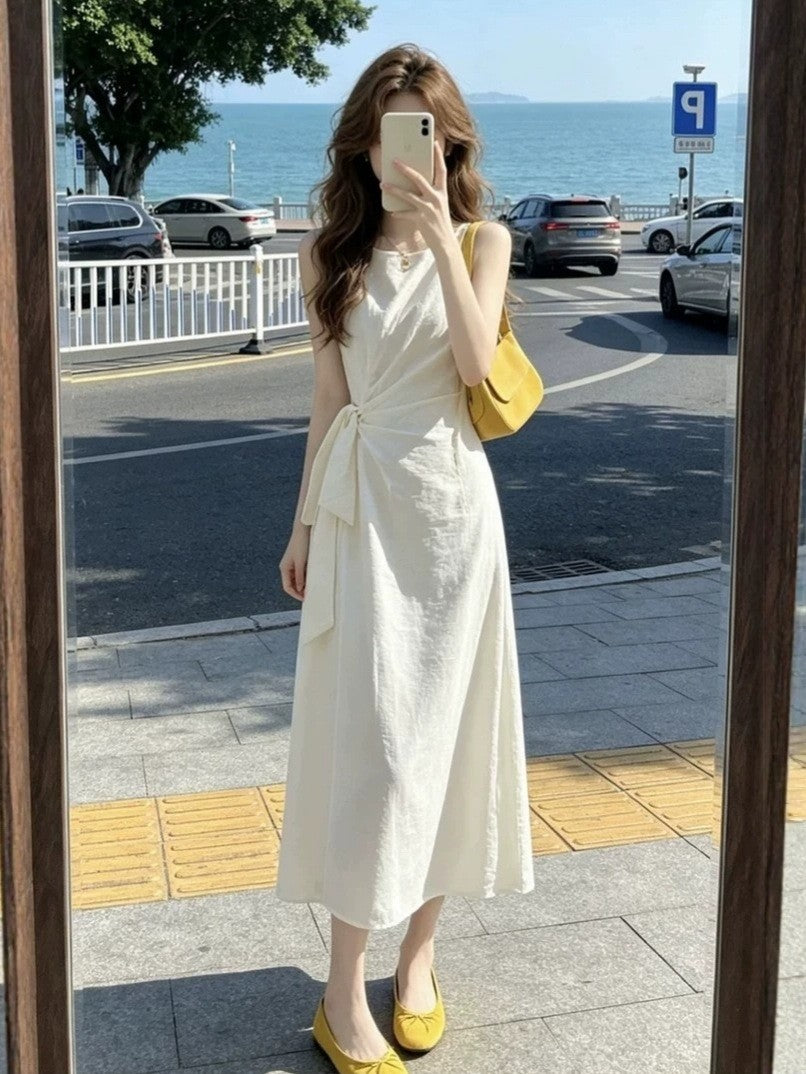 Cream White Tie-Waist Maxi Dress – Korean-Style Waist-Slimming Summer Dress
