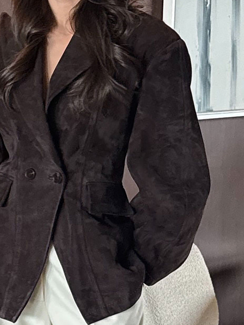 Kadın Kahverengi Süet Blazer Ceket – Vatkalı, Sivri Yaka, Belden Oturan Kesim
