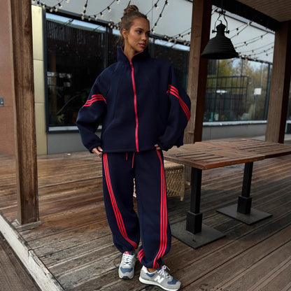 Kadın Çizgili Renk Bloklu Dik Yakalı Palto ve Lastikli Bel Pantolon Takımı