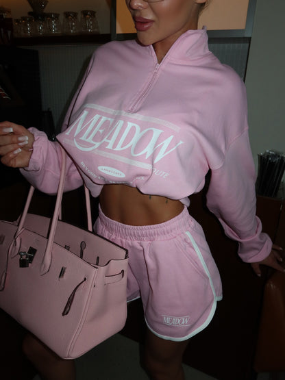 Kadın Bol Kesim Baskılı Kapüşonlu Sweatshirt ve Şort Takımı