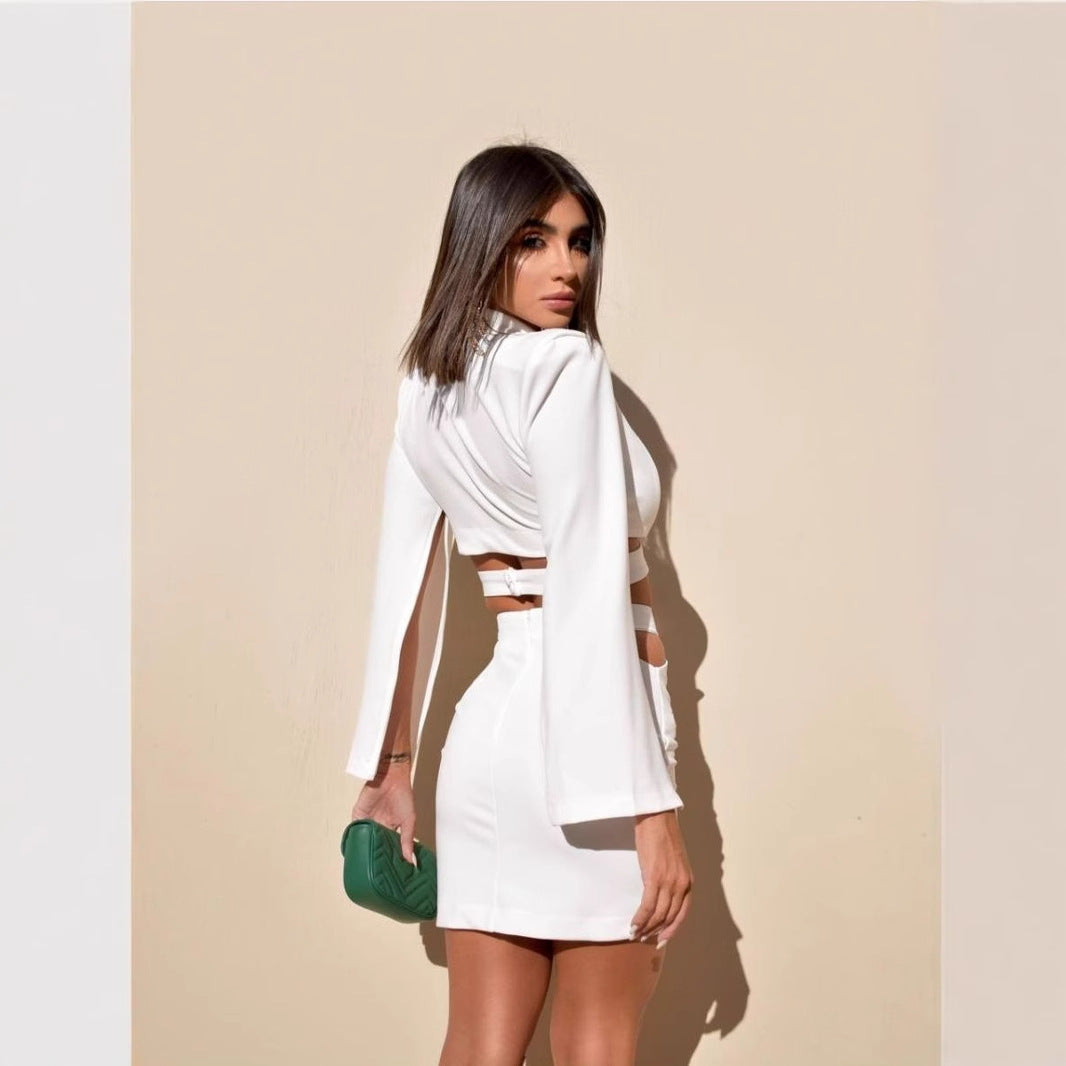 Güçlü Silüet ve Modern Cut-Out Detayli Ikili Takim