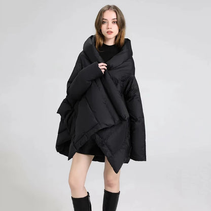 Kadın Şal Kesimli Kapüşonlu Şişme Mont – Kaz Tüyü Dolgulu, Asimetrik Oversize Parka