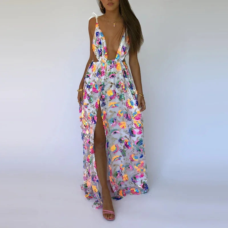 Kadın Ajurlu Pullu Çiçek Desenli V Yaka Sırt Dekolteli Davet Elbisesi